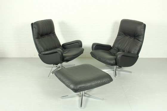 Image 1 of DS231 James Bond highback swivel chairs and matching ottoman by de Sede Switzerland, 1960s