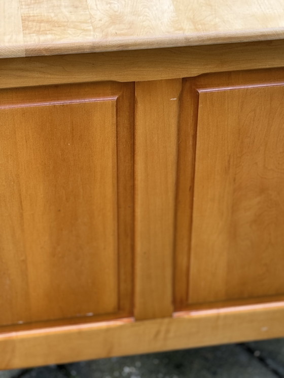 Image 1 of Scrivania e sedia in legno di pino vintage