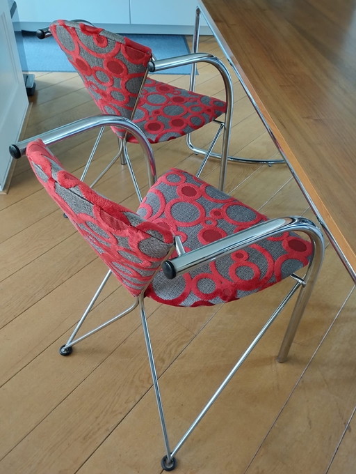 2 Artifort-Chairs-Design-Matthias-Gurtler-From-1988