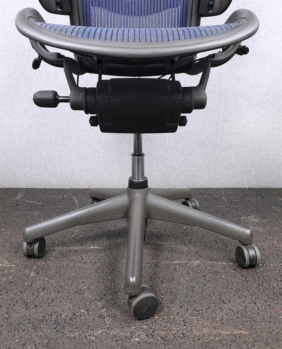 Image 1 of Hermann Miller Aeron Classic Type B