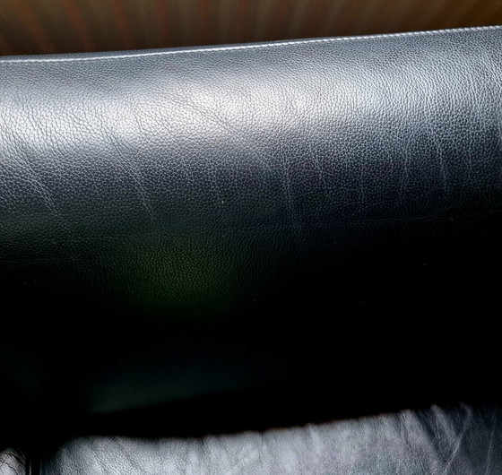 Image 1 of Leolux Scylla 3-seater sofa. Black leather.