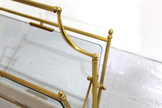 Image 1 of Panier de lecture vintage, porte-revues - laiton, verre