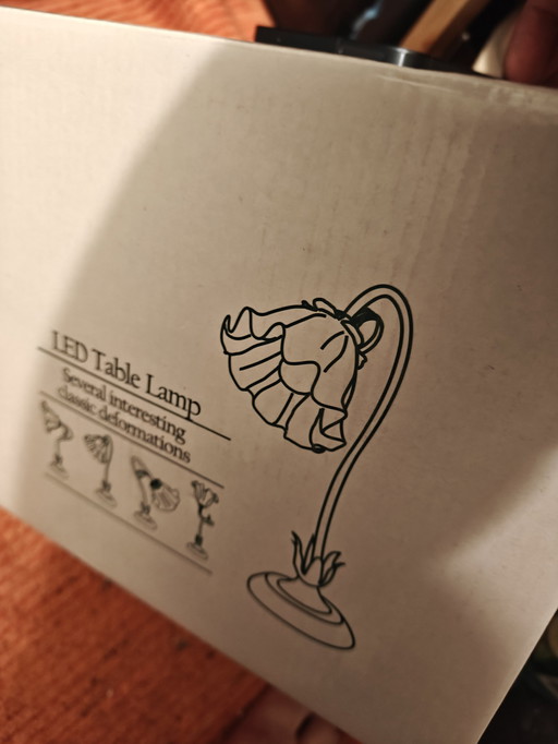 Table Lamp Flower