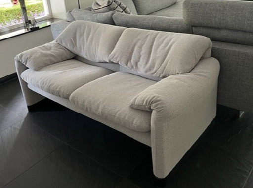 Cassina Maralunga couch