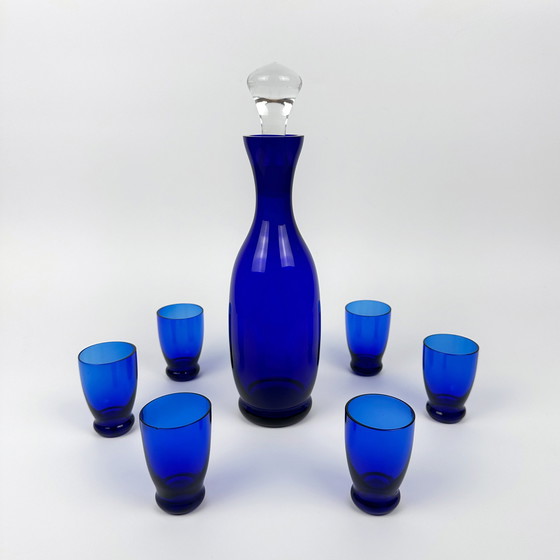 Image 1 of Ensemble eau-de-vie / liqueur de Bohème bleu cobalt des années 1960