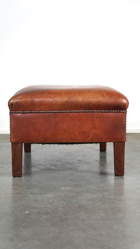 Image 1 of Beef leather hocker in English style