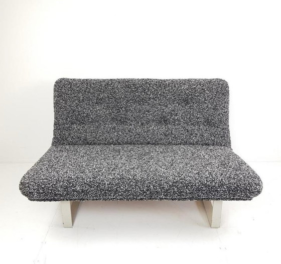 Image 1 of Kho Liang two-seater sofa | sofa newly upholstered