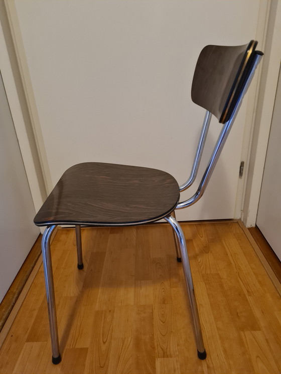 Image 1 of Chaise vintage des années 1960