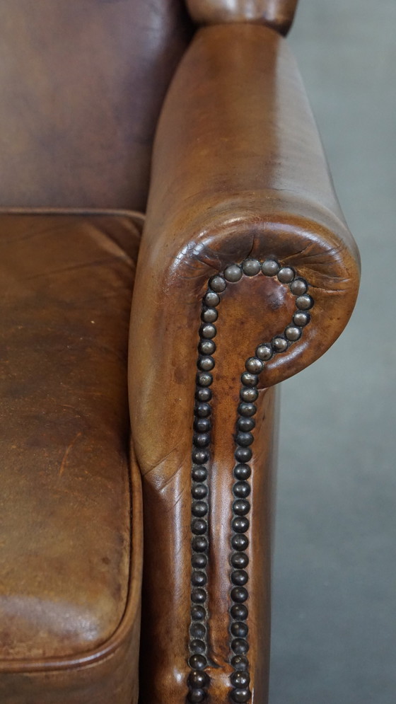 Image 1 of Sillón orejero de piel de oveja 