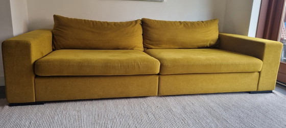 Image 1 of Homestock Haarlem sofa