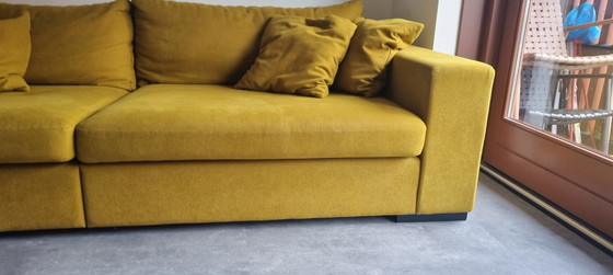 Image 1 of Homestock Haarlem sofa