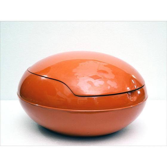 Image 1 of Vintage Egg plastic armchair and fabric cushion by Peter Ghyczy, 1960