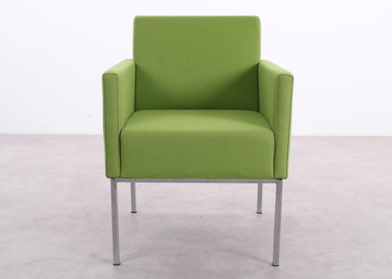 Image 1 of DeBerenn Carenna armchair green