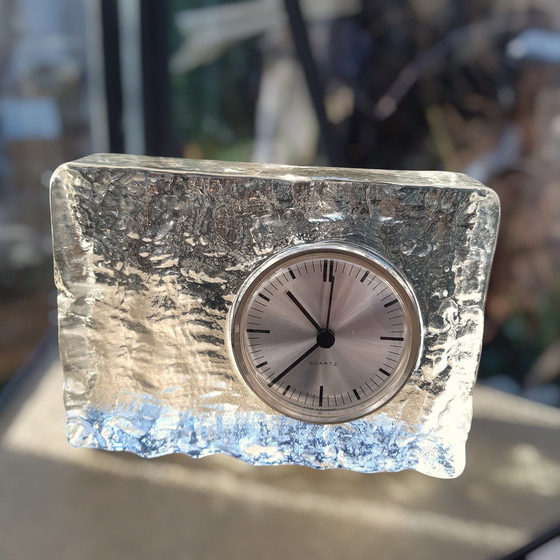 Image 1 of Vintage Ice Block Quartz Table Clock 12X17X5Cm, Unmarked