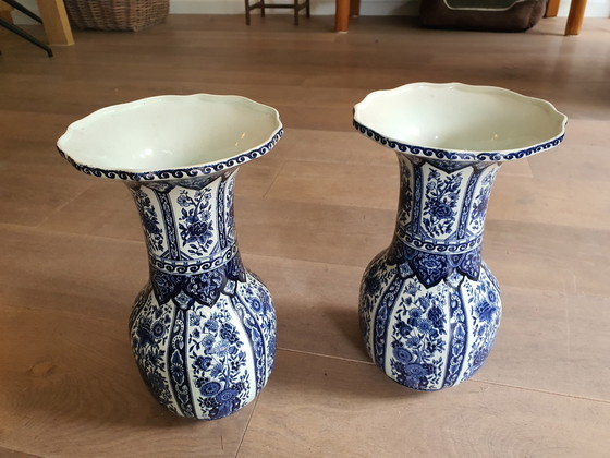 Image 1 of 2x Large pointed trumpet vases Delft blue