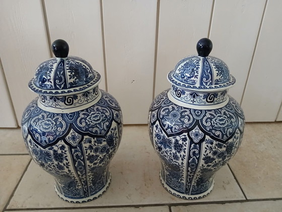 Image 1 of Cabinet Set Antique Delftware