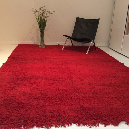 Tapis berbère rouge Moyen Atlas