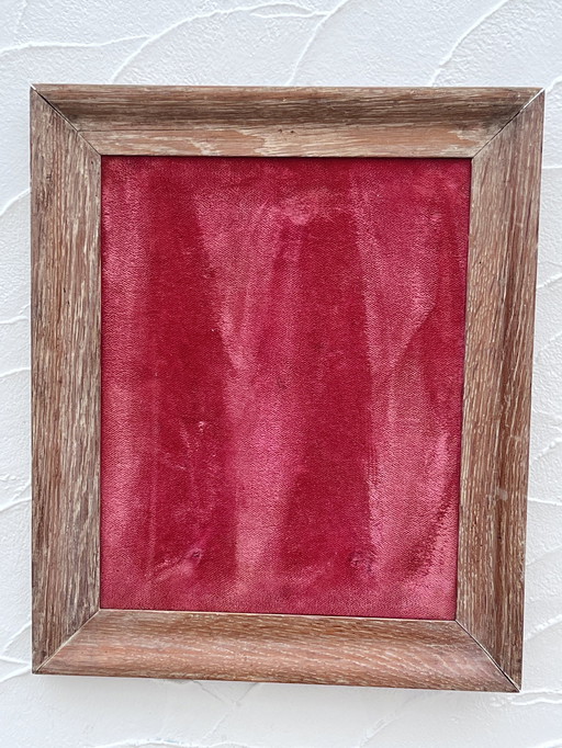  Wood Frame With Velvet