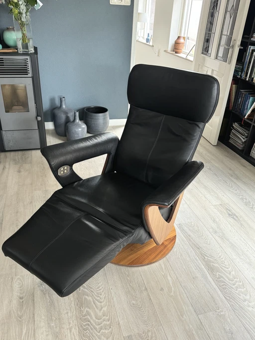 Prominent recliner chair With 2 Rechargeable Motors