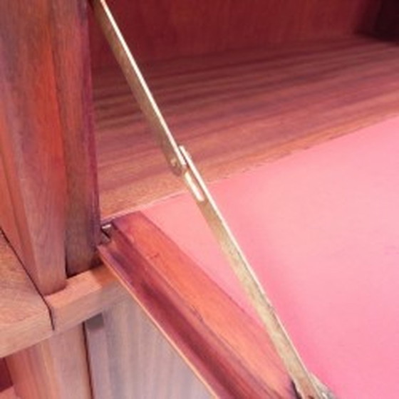 Image 1 of Vetrina vintage, mobiletto per liquori, mogano, anni '60 