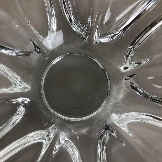 Image 1 of Vintage crystal glass bowl with floral motifs for Art Vannes, France 1970s
