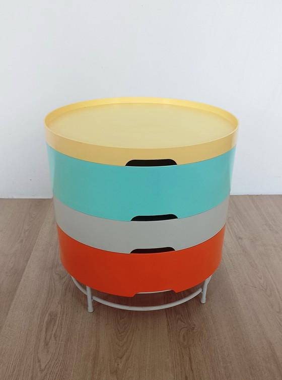 Image 1 of Boîte de rangement/table Ikea 1980