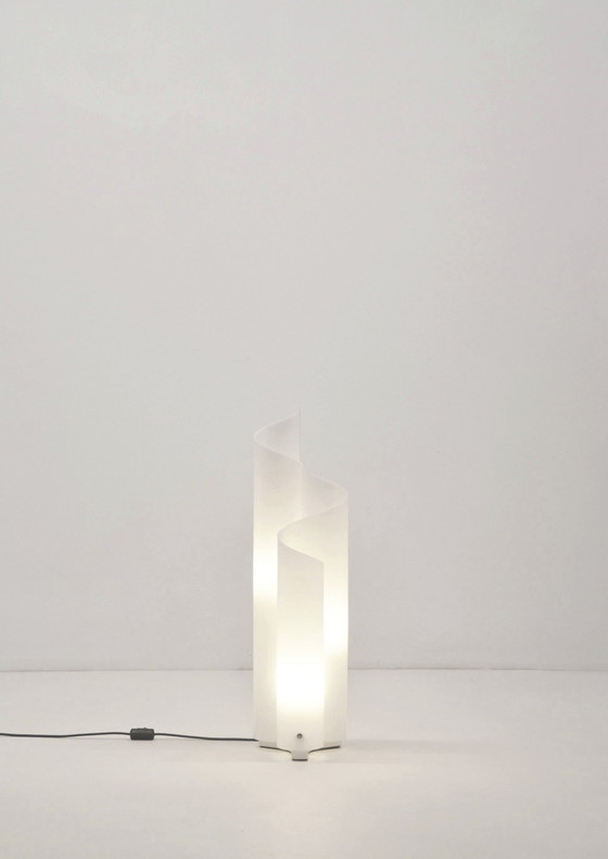 Image 1 of Mezzachimera Table Lamp Designed By Vico Magistretti For Artemide