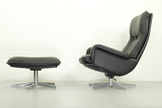 Image 1 of DS231 James Bond highback swivel chair and matching ottoman by de Sede Switzerland