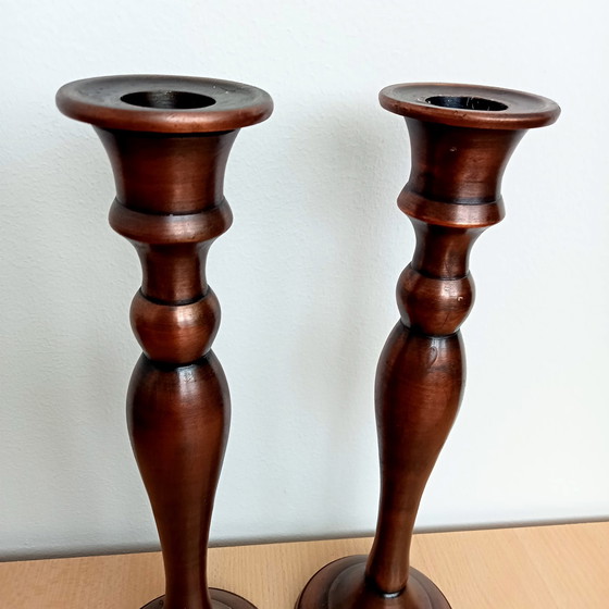 Image 1 of Set di eleganti candelieri da tavolo da pranzo alti e stretti, color bronzo 