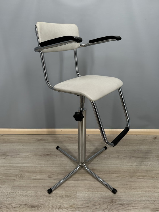 Image 1 of Gispen high chair/barber chair