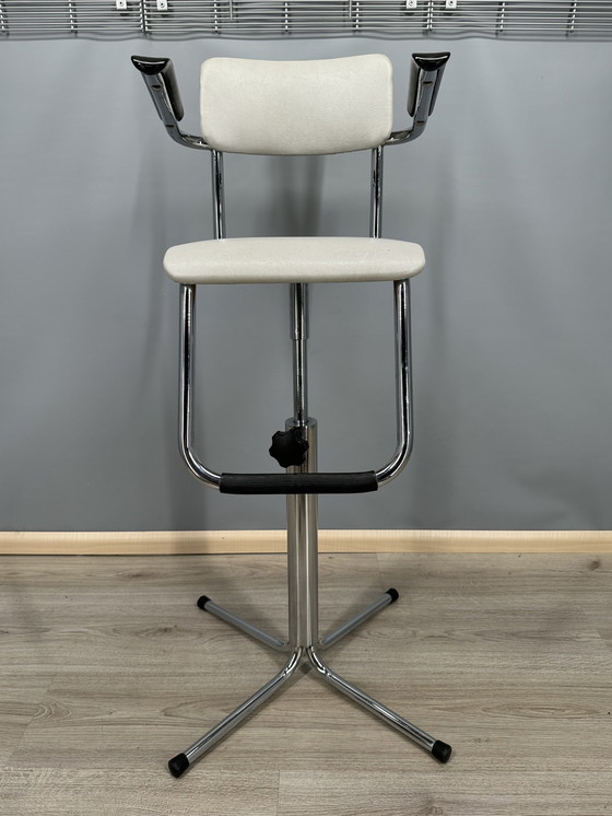 Image 1 of Gispen high chair/barber chair