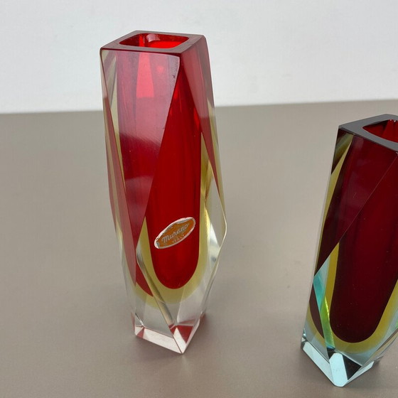 Image 1 of Pair of vintage faceted Murano glass Sommerso vases by Flavio Poli, Italy 1970s