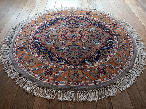 Round Hand Knotted Wool Indian Carpet