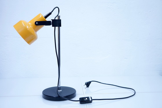 Image 1 of Lampada da tavolo gialla vintage tedesca, anni '70 