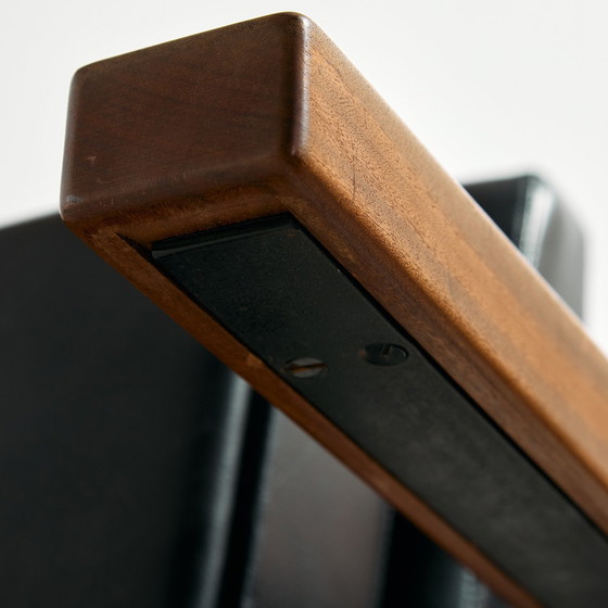 Image 1 of Mk11020 Metal Frame Armchair