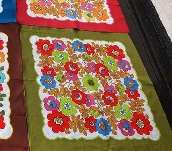Image 1 of 13309 Vintage Merry Cotton Tablecloth With Flowers