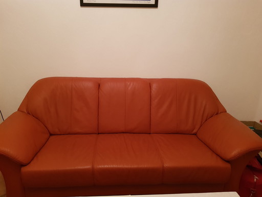 Three-piece leather settee