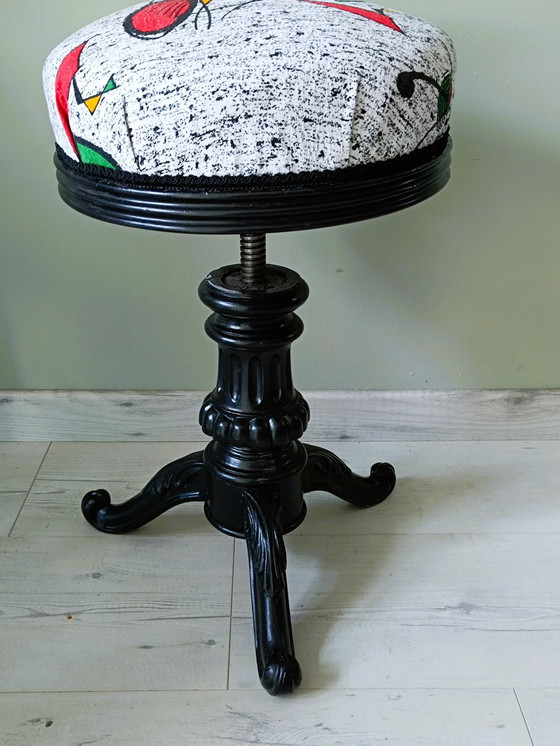 Image 1 of Height Adjustable Piano Stool