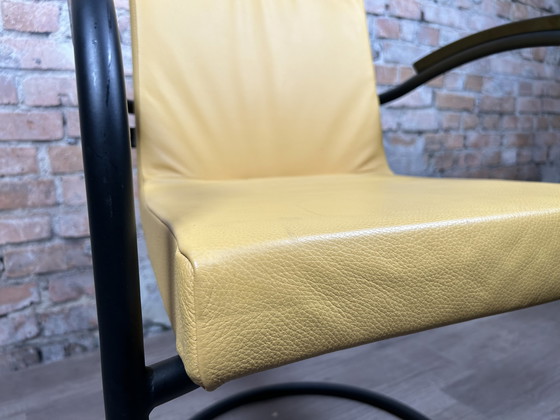 Image 1 of Gispen Chaise luge jaune noir