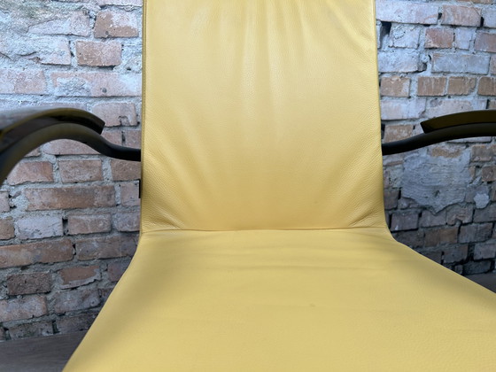 Image 1 of Gispen Chaise luge jaune noir