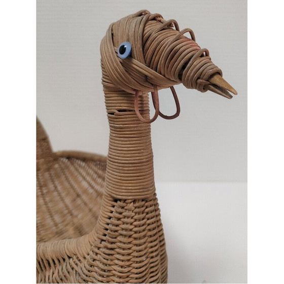 Image 1 of Vintage bird-shaped zoomorphic basket in woven wicker, 1960