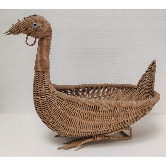 Image 1 of Vintage bird-shaped zoomorphic basket in woven wicker, 1960