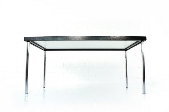 Image 1 of Table d'architecte Werner Heidemann avec plateau en verre blanc incrusté d'un cadre en chêne et de pieds chromés