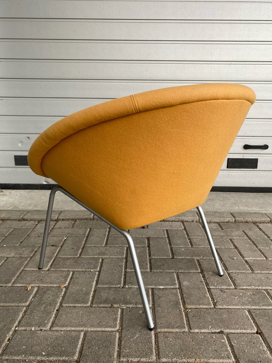 Image 1 of Knoll 369 design armchair