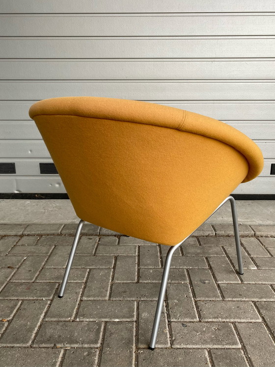 Image 1 of Knoll 369 design armchair