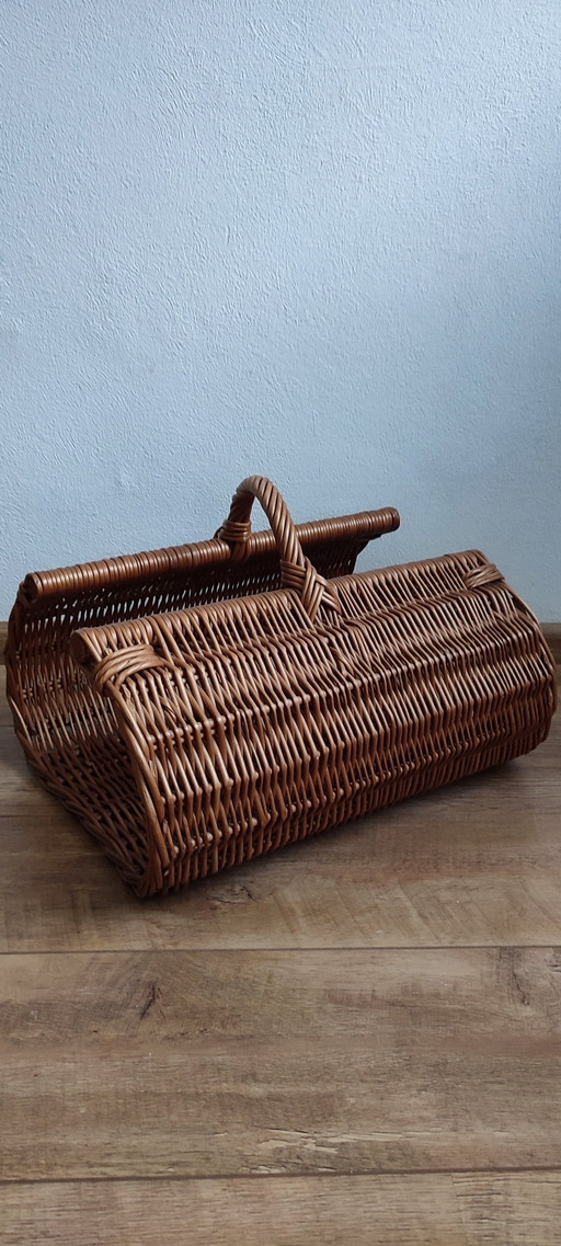 Cane wicker fireplace basket baguette reading newspapers kitty