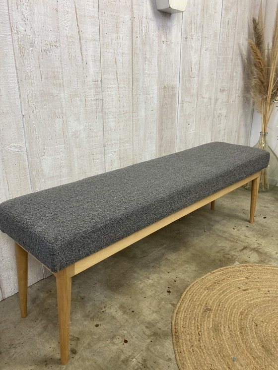 Image 1 of Bouclettes bench