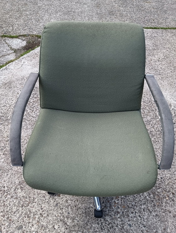 Image 1 of Artifort desk chair