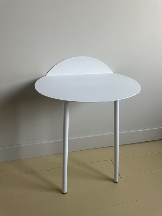 Image 1 of Menu Yeh Wall side table white