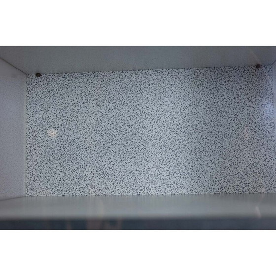 Image 1 of Pair of vintage Memphis display cases in lacquered wood, Italy 1980